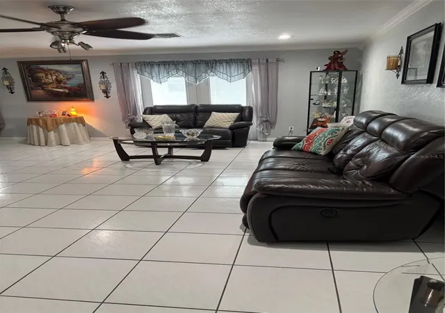 Photo 3 of Single family home for sale at 5450 Gambier Ct, Orlando, FL 32839 | MLS# O6430286 | Listing updated on 2026-08-06
