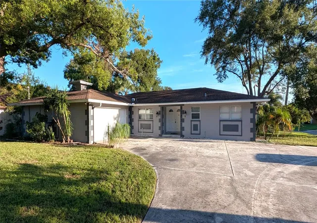 1st image of 3273 Harbor Lake Dr, Largo, FL 33770 | MLS# TB8535381