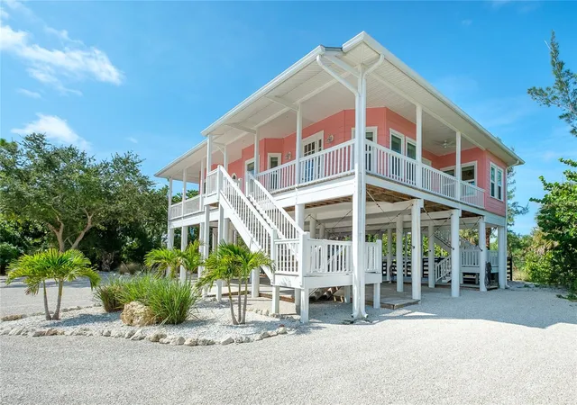 3rd image of 141 Gasparilla Wy, Placida, FL 33946 | MLS# A4701923