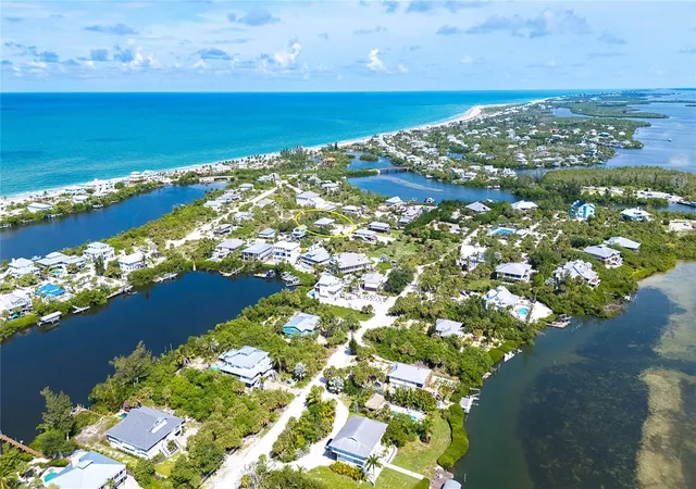 38th image of 141 Gasparilla Wy, Placida, FL 33946 | MLS# A4701923