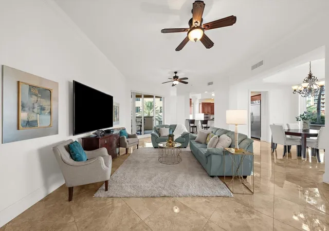 Photo 4 of Condo for sale at 11 Baymont St #308, Clearwater Beach, FL 33767 | MLS# TB8535383 | Listing updated on 2026-09-21