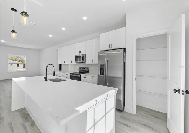 Photo 3 of Single family home for sale at 7674 N Voyager Dr, Citrus Springs, FL 34433 | MLS# O6430289 | Listing updated on 2026-10-07