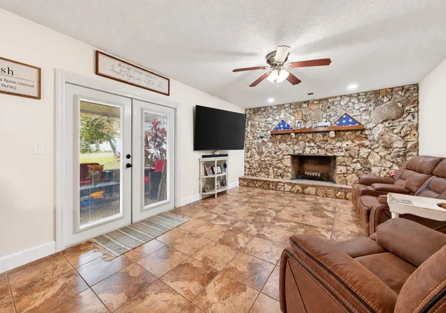 Photo 3 of Single family home for sale at 222 Pinerock Pl, Port Orange, FL 32127 | MLS# NS1088904 | Listing updated on 2026-09-30