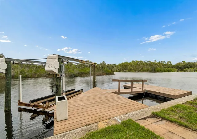 5th image of 1166 Chancellor Dr, Holiday, FL 34690 | MLS# W7888226