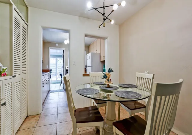 5th image of 507 Madison Ct, Sarasota, FL 34236 | MLS# A4701927