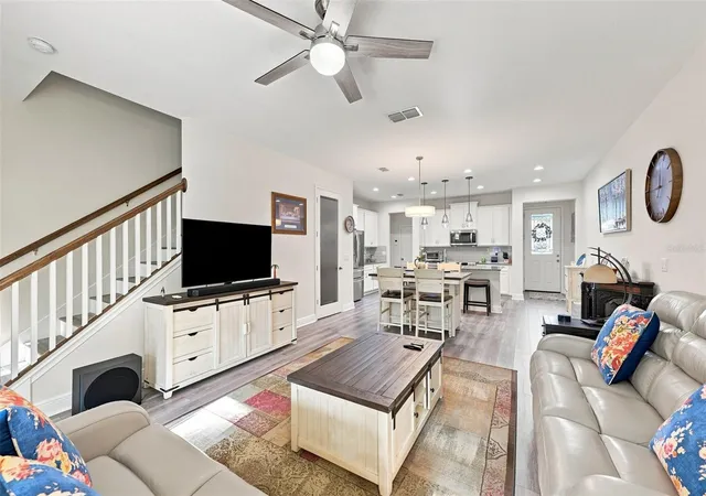4th image of 17815 Althea Blue Pl, Lutz, FL 33558 | MLS# TB8535404
