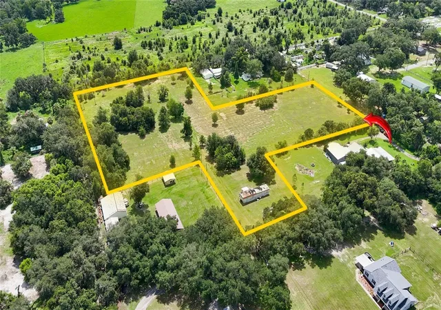 Photo 1 of Manufactured home for sale at 2452 Welcome Rd, Lithia, FL 33547 | MLS# TB8535408 | Listing updated on 2026-08-05