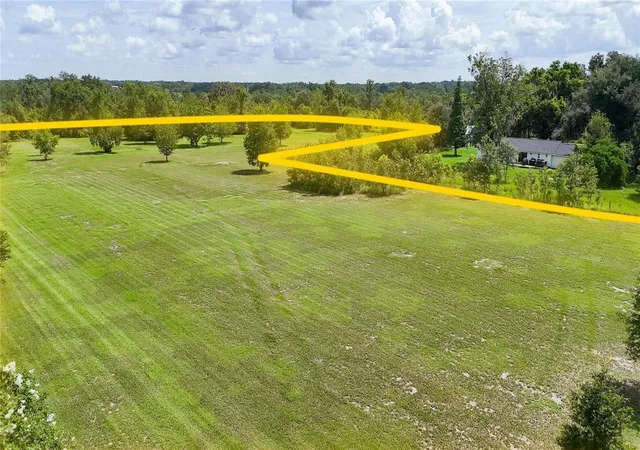 Photo 2 of Manufactured home for sale at 2452 Welcome Rd, Lithia, FL 33547 | MLS# TB8535408 | Listing updated on 2026-08-05