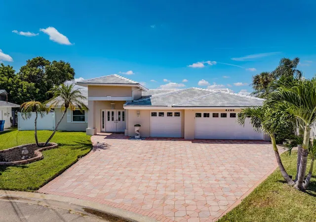 Photo 1 of Single family home for sale at 4280 13th Lane NE, Saint Petersburg, FL 33703 | MLS# TB8535409 | Listing updated on 2026-10-08