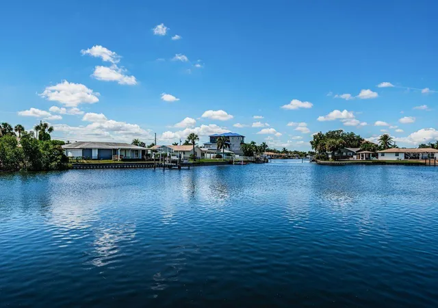 Photo 3 of Single family home for sale at 4280 13th Lane NE, Saint Petersburg, FL 33703 | MLS# TB8535409 | Listing updated on 2026-10-08