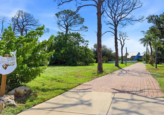 34th image of 1649 Manor Rd, Englewood, FL 34223 | MLS# A4701932