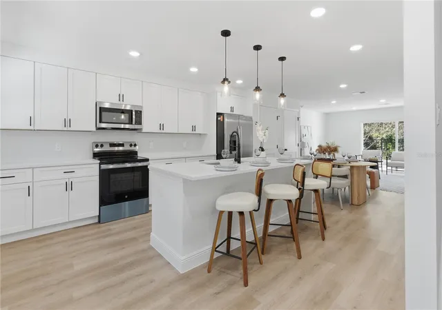 Photo 3 of Townhouse for sale at 719 Clemson Dr, Altamonte Springs, FL 32714 | MLS# O6430323 | Listing updated on 2026-08-14