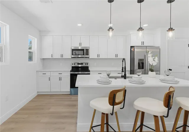 Photo 3 of Townhouse for sale at 719 Clemson Dr, Altamonte Springs, FL 32714 | MLS# O6430323 | Listing updated on 2026-08-14