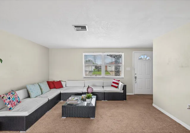 2nd image of 1023 Viking Dr, Holiday, FL 34691 | MLS# W7888229