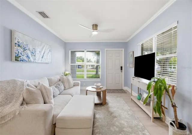 4th image of 2918 W Ellis Dr, Tampa, FL 33611 | MLS# TB8535424