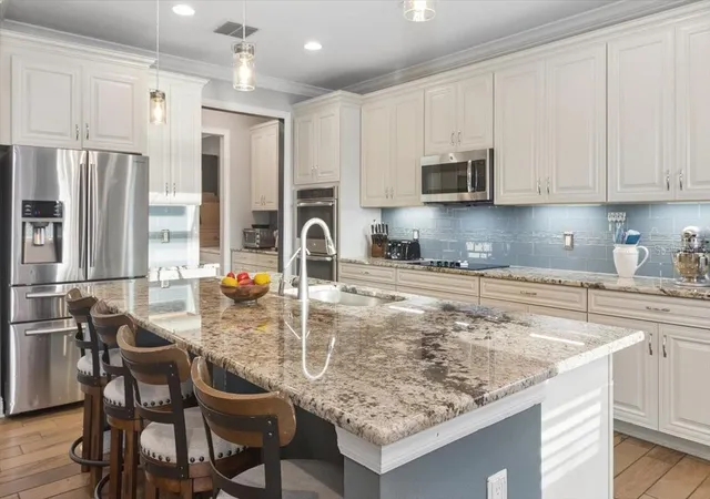 Photo 2 of Single family home for sale at 19129 Long Lake Ranch Blvd, Lutz, FL 33558 | MLS# TB8535427 | Listing updated on 2026-08-30