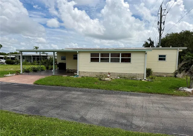 33rd image of 5301 Algeria Ct, Bradenton, FL 34207 | MLS# A4701937