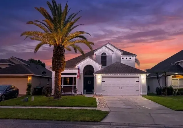 Photo 3 of Sale Pending at 510 Hardwood Cir, Orlando, FL 32828 | MLS# O6430345 | Listing updated on 2026-08-25