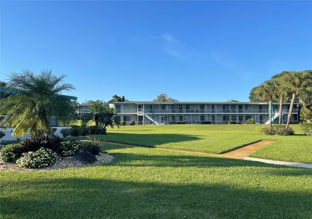 1st image of 1600 W Lake Parker Dr #A25, Lakeland, FL 33805 | MLS# L4963997
