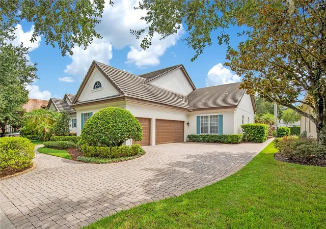 Photo 1 of Single family home for sale at 1623 Conway Isle Cir, Belle Isle, FL 32809 | MLS# O6430352 | Listing updated on 2026-08-08