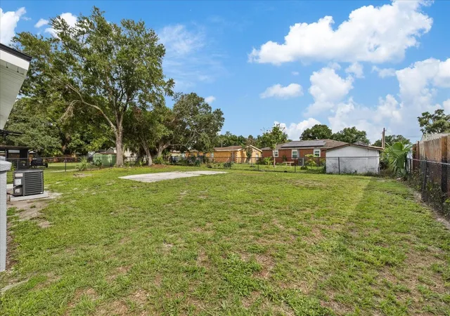 Photo 4 of Single family home for sale at 8303 Bahia Ave, Tampa, FL 33619 | MLS# TB8535444 | Listing updated on 2026-10-28