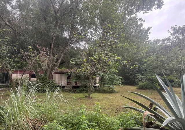 Photo 2 of Manufactured home for sale at 9200 Cr 205b, Wildwood, FL 34785 | MLS# G5116000 | Listing updated on 2026-08-23