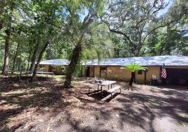 1st image of 11304 Royal Dr, Brooksville, FL 34601 | MLS# W7888235
