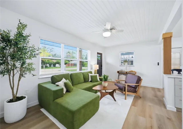 3rd image of 6103 Carlton Ave, Sarasota, FL 34231 | MLS# A4701953