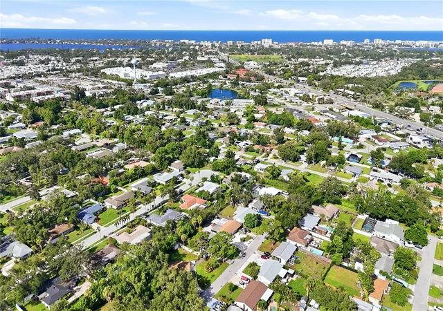 41st image of 6103 Carlton Ave, Sarasota, FL 34231 | MLS# A4701953