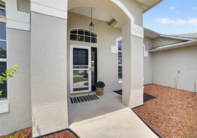 Photo 3 of Single family home for sale at 3832 Blackberry Cir, Saint Cloud, FL 34769 | MLS# S5154932 | Listing updated on 2026-08-04