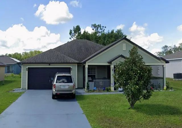 Photo 3 of Single family home for sale at 426 Bar Ct, Kissimmee, FL 34759 | MLS# TB8535483 | Listing updated on 2026-10-07