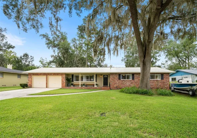 1st image of 817 Nw 37th Dr, Gainesville, FL 32605 | MLS# GC542448