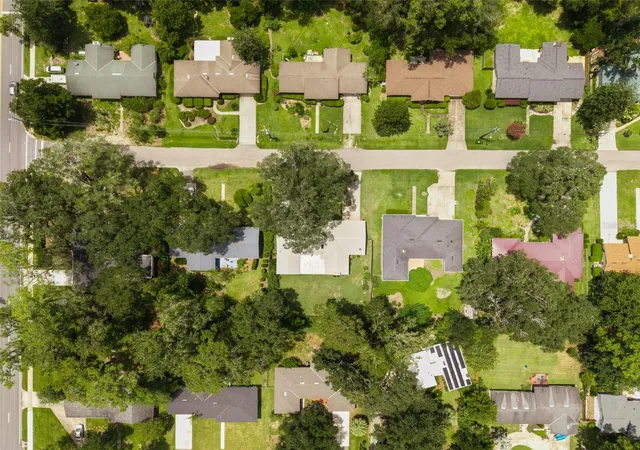 42nd image of 817 Nw 37th Dr, Gainesville, FL 32605 | MLS# GC542448