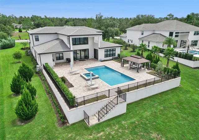 4th image of 15421 Pendio Dr, Bella Collina, FL 34756 | MLS# G5116005