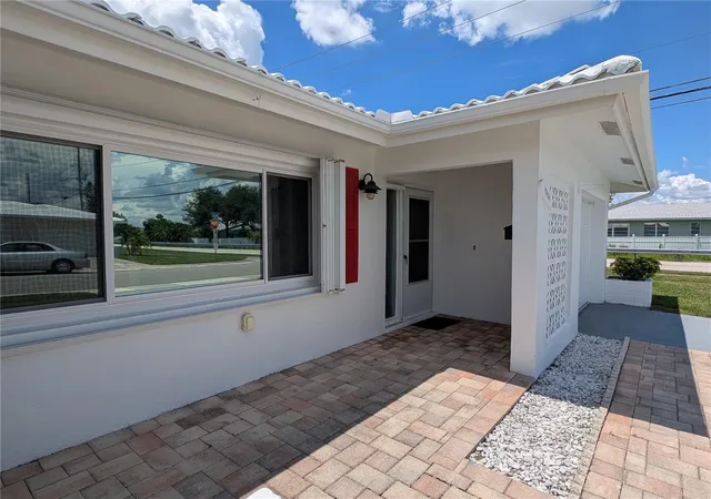 3rd image of 10188 45Th St N #2, Pinellas Park, FL 33782 | MLS# TB8535494