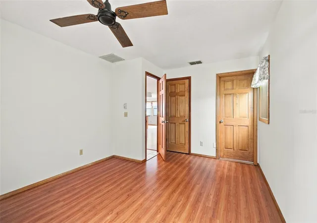 Photo 4 of Single family home for sale at 2151 Meredith Dr, Spring Hill, FL 34608 | MLS# W7888239 | Listing updated on 2026-08-29