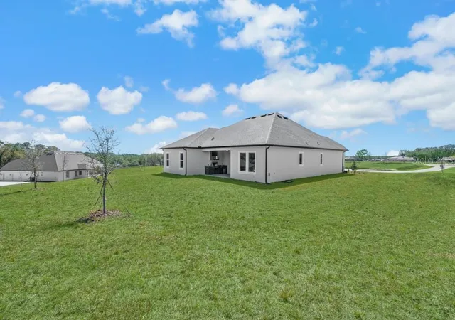 33rd image of 3840 Saddle Hill Trl, Fruitland Park, FL 34731 | MLS# TB8535507