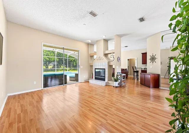 3rd image of 259 Silk Bay Pl, Longwood, FL 32750 | MLS# O6430428
