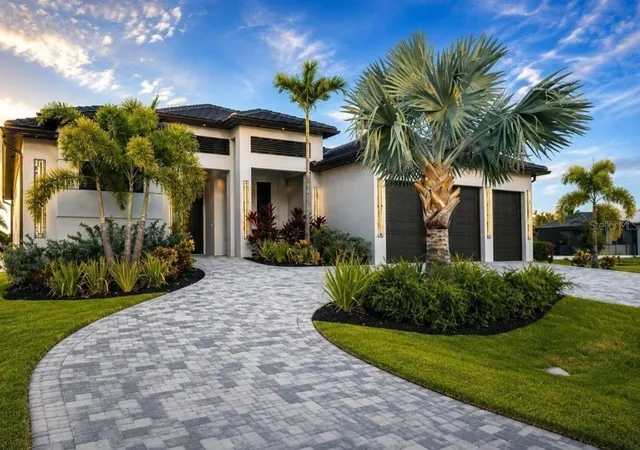 Photo 2 of Single family home for sale at 3123 Sw 29th Avenue, Cape Coral, FL 33914 | MLS# C7529168 | Listing updated on 2026-09-20