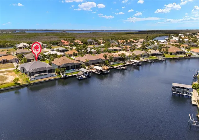 Photo 4 of Single family home for sale at 3123 SW 29th Avenue, Cape Coral, FL 33914 | MLS# C7529168 | Listing updated on 2026-09-20
