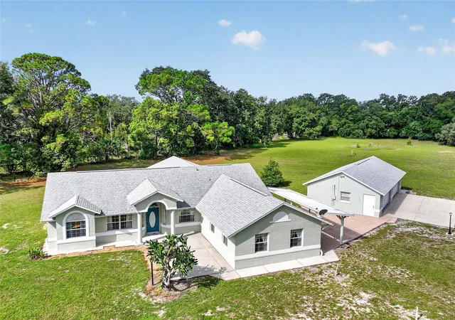 Photo 1 of Single family home for sale at 34231 Marshall Rd, Eustis, FL 32736 | MLS# G5116008 | Listing updated on 2026-10-08