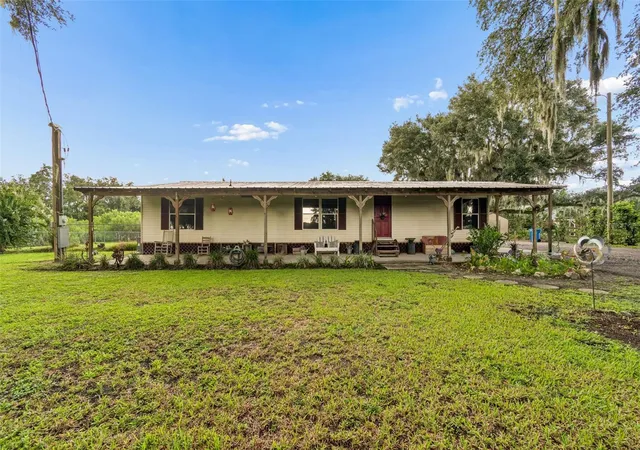 2nd image of 4404 Platt Rd, Plant City, FL 33565 | MLS# TB8535536