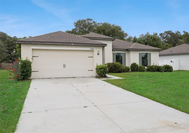 Photo 2 of Single family home for sale at 35685 Rose Moss Ave, Leesburg, FL 34788 | MLS# O6430444 | Listing updated on 2026-10-04