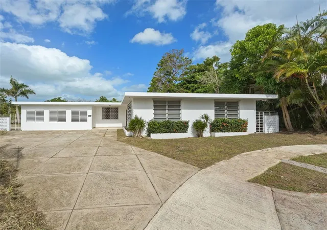 Photo 1 of Single family home for sale at 5 Toledo St, Caguas, PR 00725 | MLS# PR9123169 | Listing updated on 2026-08-25