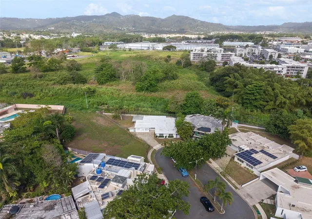Photo 32 of Single family home for sale at 5 Toledo St, Caguas, PR 00725 | MLS# PR9123169 | Listing updated on 2026-08-25