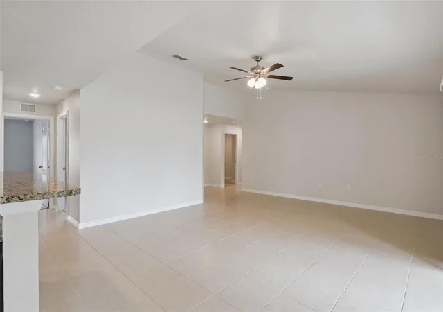 5th image of 1665 Luft Ln, Mascotte, FL 34753 | MLS# O6430452