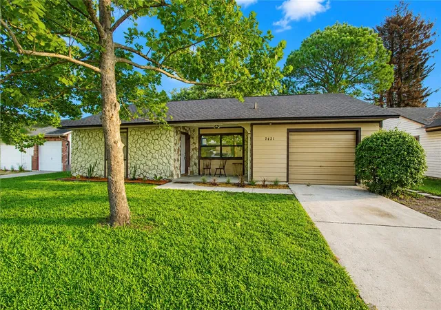 Photo 1 of Single family home for sale at 7621 Ruthwind Ct, Orlando, FL 32822 | MLS# O6430453 | Listing updated on 2026-10-23