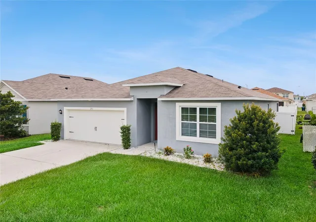 Photo 3 of Sale Pending at 251 Caleb Way, Winter Haven, FL 33881 | MLS# O6430455 | Listing updated on 2026-09-03