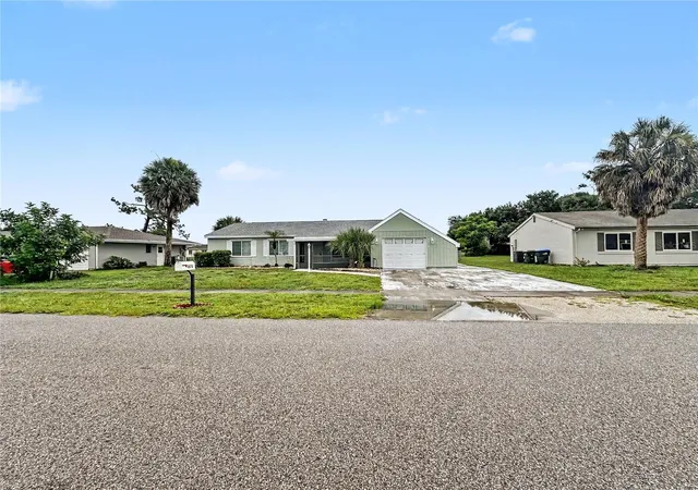 3rd image of 3078 Greendale Rd, North Port, FL 34287 | MLS# C7529171