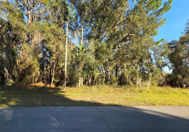 6th image of 3009 Parma Dr, Deltona, FL 32738 | MLS# O6430463